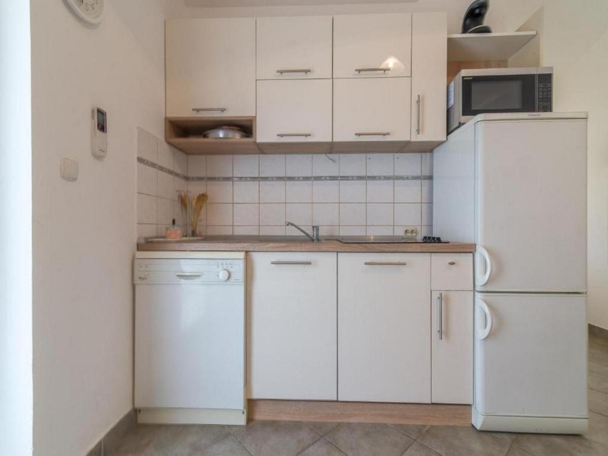 Apartmani Lucia Biograd Weißenburg Exterior foto