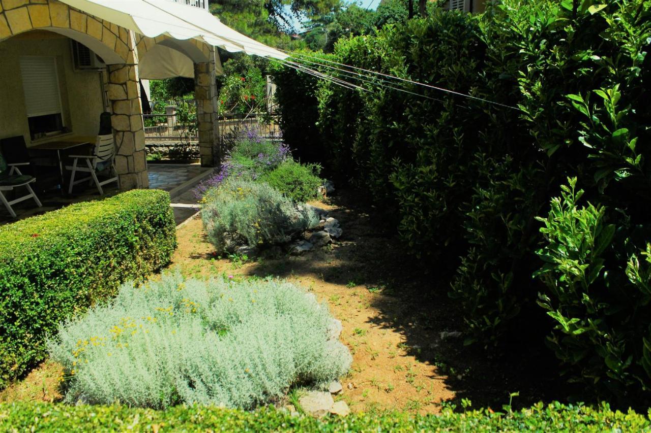 Apartmani Lucia Biograd Weißenburg Exterior foto