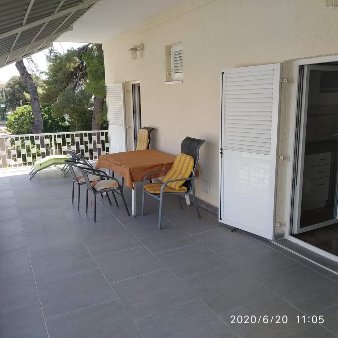 Apartmani Lucia Biograd Weißenburg Exterior foto